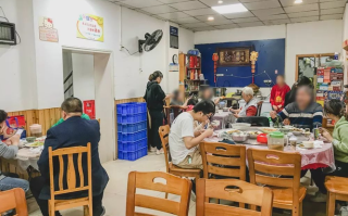 怎么样经营好小饭店（怎么样经营好小饭店生意）