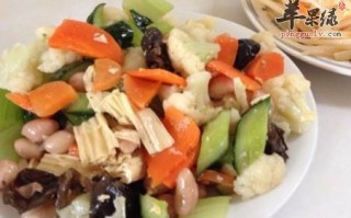 麻酱素什锦是哪里菜（素什锦放什么调料好吃）