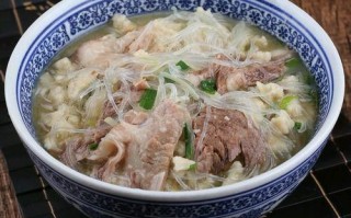 羊肉泡馍是哪里的菜（羊肉泡馍是什么菜）