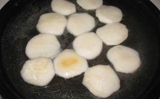 煎糍粑是哪里（糍粑怎么煎）