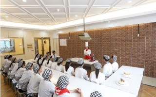 河南哪里有小吃培训（郑州新东方烹饪学校怎么样靠谱吗）