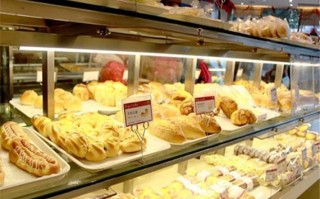 蛋糕店一年纯利润可以达到30万吗,面包店一年利润怎么样啊