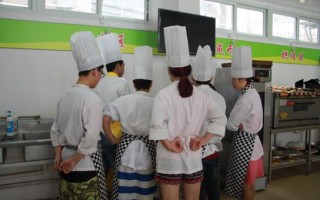 泉州哪里有厨师培训（泉州哪里有厨师培训班）