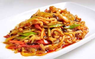 鱼香肉丝哪里的菜（鱼香肉丝是哪个菜系的菜）