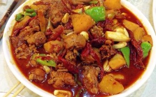 大盘鸡是哪里的特色,大盘鸡盘子哪里有买的啊