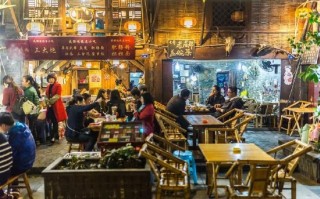 我投资6万开了家小餐馆，才三个月就没生意？我该怎么办,今年开饮食生意怎么样啊