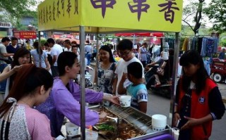 在乡镇开串串香怎么样（摆摊卖串串香的利润怎么样）