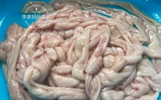 猪小肠是哪里（猪小肠是哪里的肉）