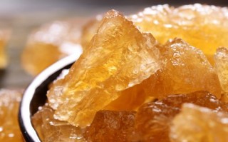哪里冰糖最好吃（云南冰糖和广西冰糖哪个好）