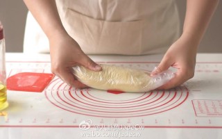 油条面团放冰箱不能超过几小时,哪里有卖油条湿面团的地方