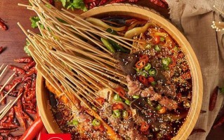 开一家串串店利润怎样,今年开串串店怎么样赚钱吗
