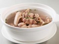 炖土鸡是哪里（炖土鸡是哪里的菜）