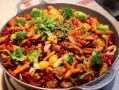 麻辣香锅是哪里人,哪里的麻辣香锅正宗好吃