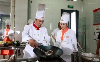 福建厨师专业培训学校哪家好,福建哪里有厨师培训班啊