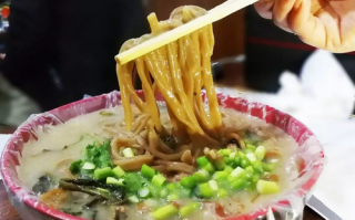 粉浆面条是哪里的小吃（吃粉浆面条好不好）