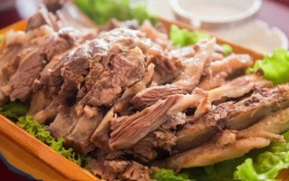 内蒙哪儿的羊肉最好,内蒙古哪里的羊肉好吃