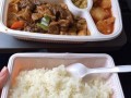 按两计费快餐怎么样（高铁盒饭标准）