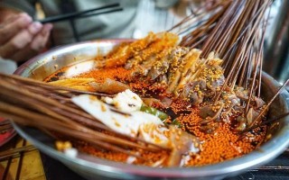 四川好吃的在哪里（四川好吃的在哪里啊）