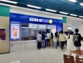 大学校门口开奶茶店怎么样（学校门口什么最赚钱）