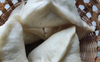 糖三角是哪里的小吃（糖三角里面是什么糖）