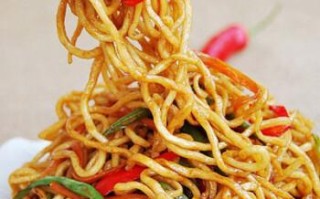 炒面的面条哪里买（小摊炒面用的什么面条）