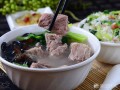咸肉菜饭骨头煲怎么样（黄山菜饭是哪里的特色）