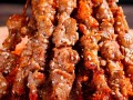 烤羊肉串哪里的肉好吃（烤羊肉串用哪里的肉最好）