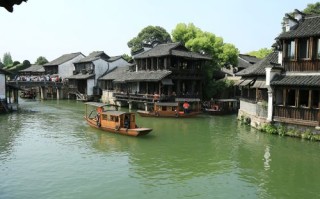 糖醋虾哪里的（乌镇附近小吃街哪里最有名）
