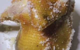 盐焗鸡粗海盐哪里买（盐焗鸡酱的制作方法）