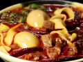 牛肉板面哪里好（安丘牛肉板面哪个好吃）