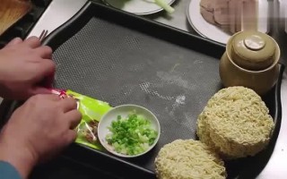 泡面食堂怎么样啊（深夜食堂黄磊做的方便面怎么做）
