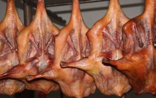 板鸭应该怎么储存,板鸭怎么放