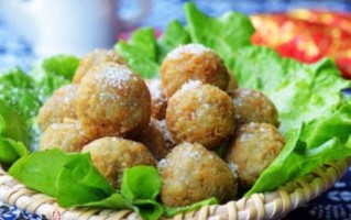 藕丸子用湖藕还是菜藕,藕圆子哪里菜好吃