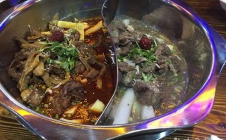 一锅两头牛火锅店怎么样（一锅两头牛火锅店怎么样好吃吗）
