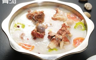 汤烫骨汤麻辣烫怎么样（骨汤麻辣烫面是用牛骨好还是猪骨好）