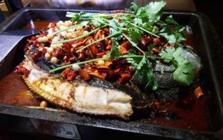 深圳哪里烤鱼好吃（深圳哪里烤鱼好吃又便宜）