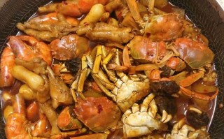 肉蟹煲是哪里的菜（肉蟹煲是哪里的菜系）