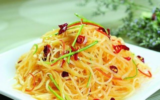 酸辣土豆丝是哪里的菜（酸辣土豆丝是哪里的菜系）