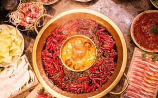 重庆哪里火锅好吃（重庆洪崖洞火锅排名前十强）