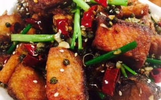 甜酒糍粑 是哪里（醪糟糍粑鱼的家常做法）