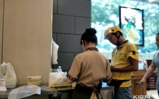 怎么样送外卖快餐店（怎么样送外卖快餐店赚钱）