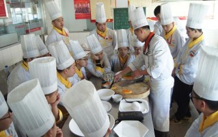 学厨师到哪里学比较好,哪里学烹饪最好
