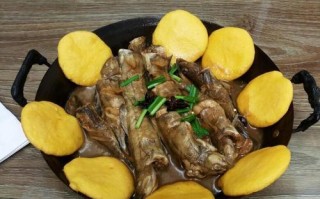 鱼锅饼子是哪里的（鱼锅饼子家常做法）