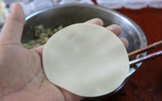 各位朋友，哪里有饺子皮卖啊，想包饺子,水饺皮哪里有卖的