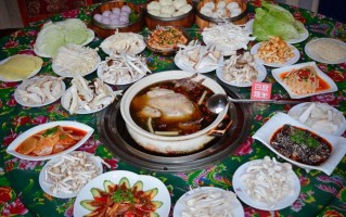 丽江哪里有四川火锅（丽江野生菌火锅哪里好吃）