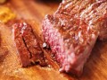 牛哪里的肉适合做牛排（牛排最好用牛哪里的肉最好）