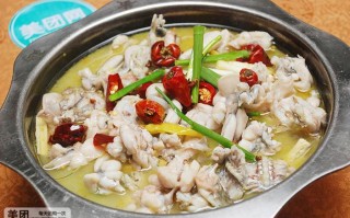 泡椒田鸡是哪里的菜（泡椒田鸡是哪里的菜系）