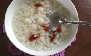 上海酒酿圆子 哪里（上海酒酿小圆子做法）