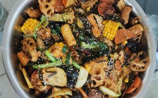 麻辣香锅哪里菜（东北人做麻辣香锅的蔬菜）