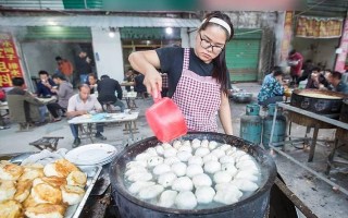 早餐行业现在怎么样（在农村卖早餐挣钱吗）
